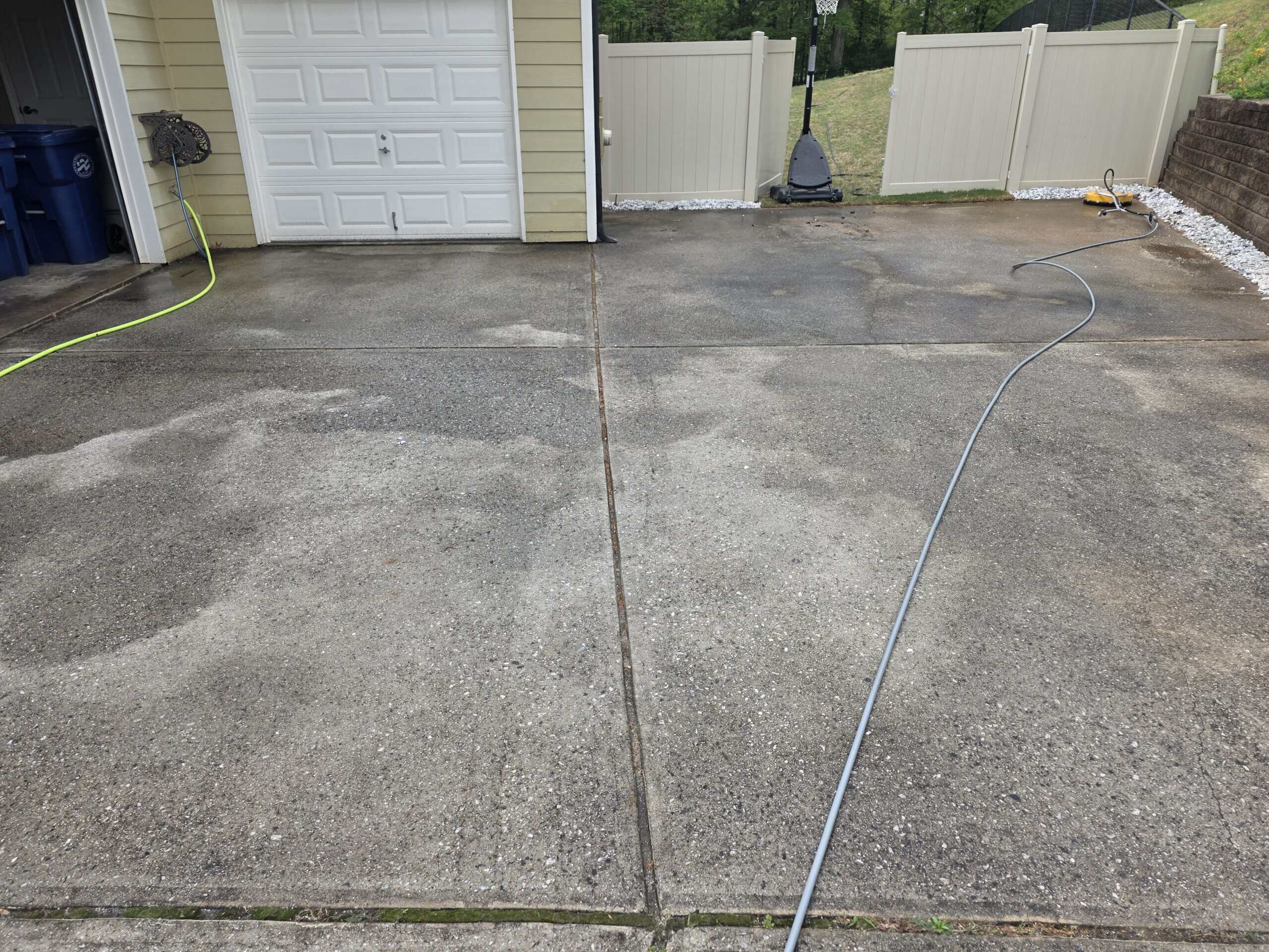 Pressure washing driveway in Madison, GA for a clean exterior.